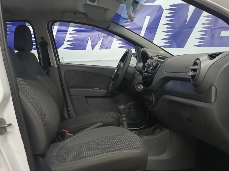 FIAT - PALIO - 2012/2013 - Branca - R$ 39.900,00