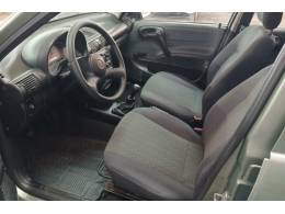 CHEVROLET - CORSA - 2000/2001 - Verde - R$ 16.900,00