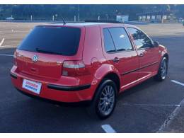 VOLKSWAGEN - GOLF - 2006/2007 - Vermelha - R$ 38.900,00