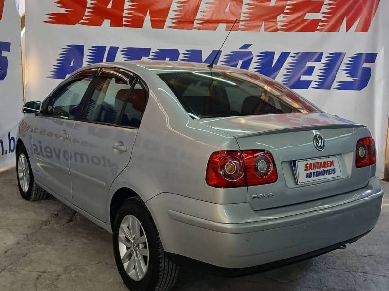 VOLKSWAGEN - POLO - 2006/2007 - Prata - R$ 35.900,00