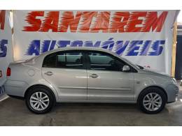 VOLKSWAGEN - POLO - 2006/2007 - Prata - R$ 35.900,00