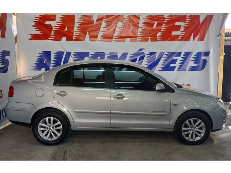 VOLKSWAGEN - POLO - 2006/2007 - Prata - R$ 35.900,00