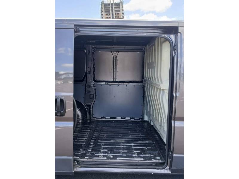 FIAT - DUCATO - 2018/2018 - Cinza - R$ 142.900,00