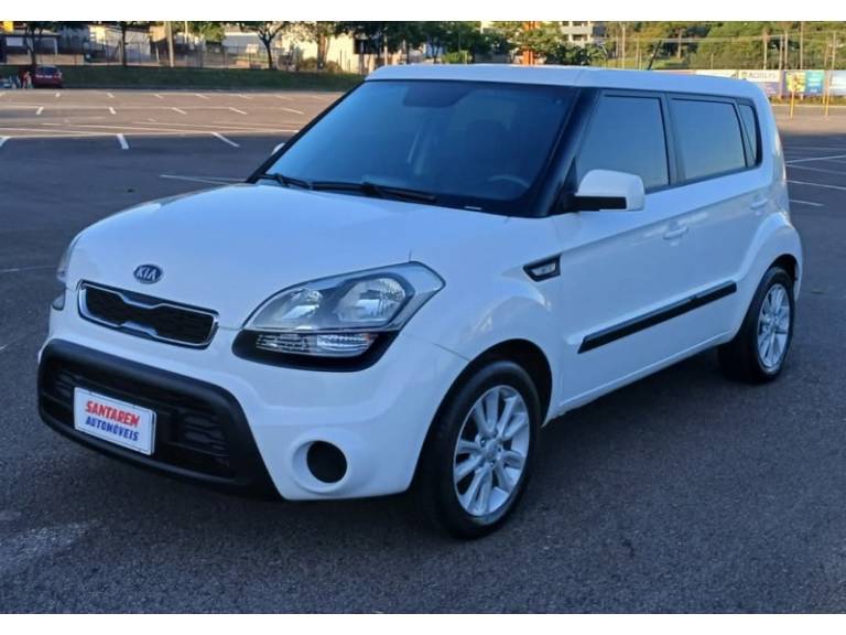 KIA MOTORS - SOUL - 2011/2012 - Branca - R$ 43.900,00