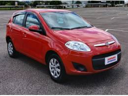 FIAT - PALIO - 2014/2015 - Vermelha - R$ 38.900,00
