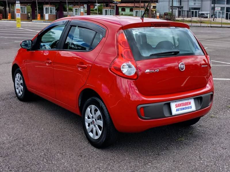 FIAT - PALIO - 2014/2015 - Vermelha - R$ 38.900,00