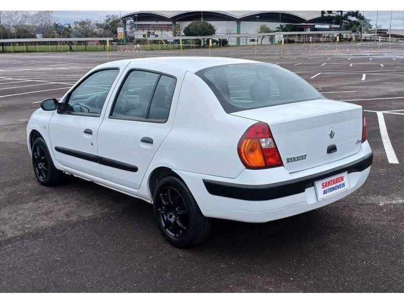 RENAULT - CLIO - 2003/2003 - Branca - R$ 18.900,00