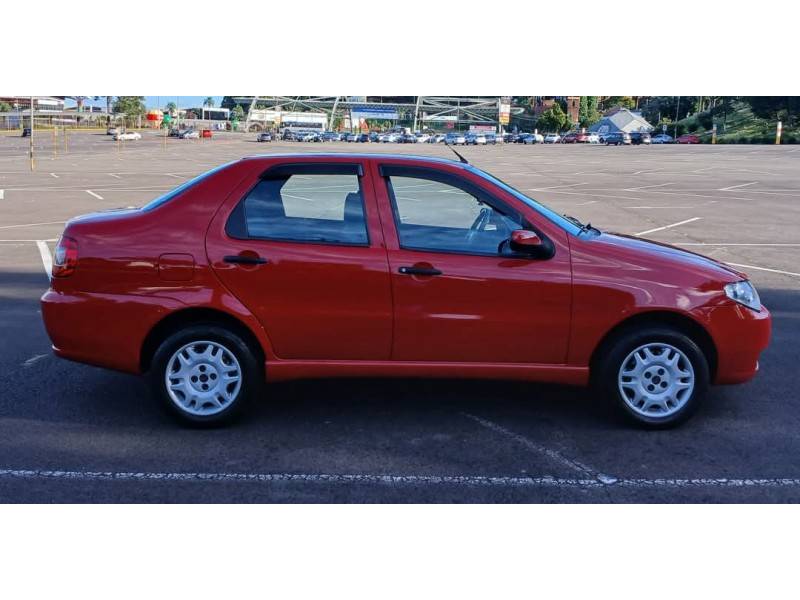 FIAT - SIENA - 2010/2010 - Vermelha - R$ 27.900,00