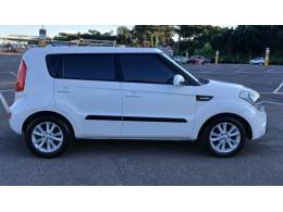 KIA MOTORS - SOUL - 2011/2012 - Branca - R$ 43.900,00