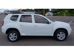 RENAULT - DUSTER - 2012/2012 - Branca - R$ 47.900,00