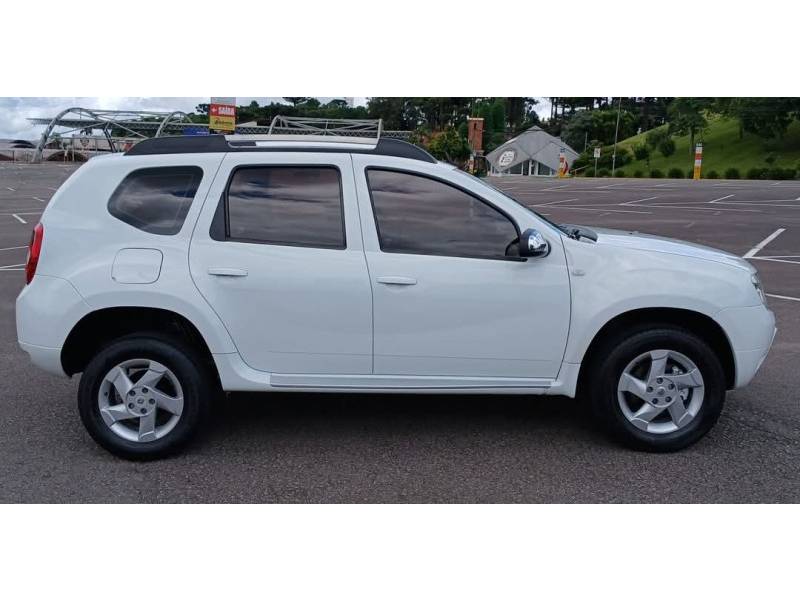 RENAULT - DUSTER - 2012/2012 - Branca - R$ 47.900,00