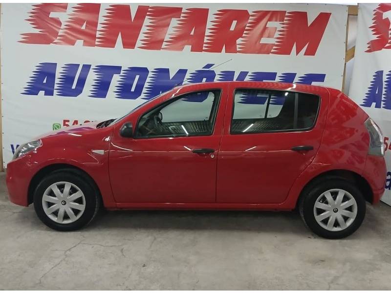 RENAULT - SANDERO - 2014/2014 - Vermelha - R$ 33.900,00