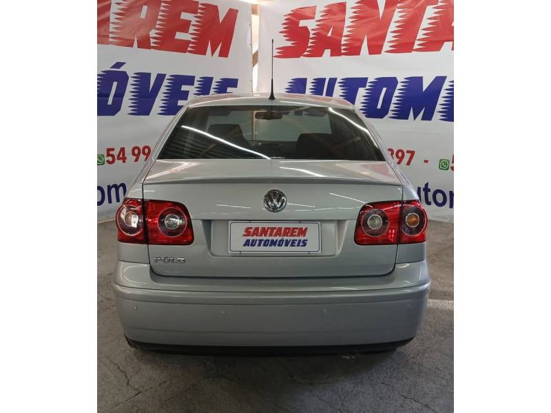 VOLKSWAGEN - POLO - 2006/2007 - Prata - R$ 35.900,00