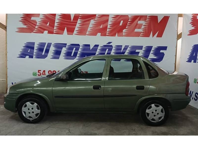 CHEVROLET - CORSA - 2000/2001 - Verde - R$ 16.900,00