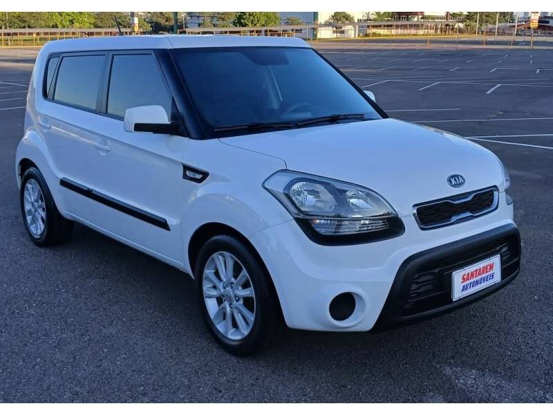 KIA MOTORS - SOUL - 2011/2012 - Branca - R$ 43.900,00