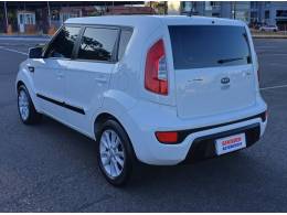 KIA MOTORS - SOUL - 2011/2012 - Branca - R$ 43.900,00