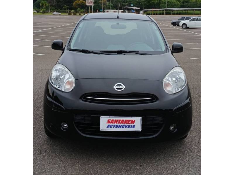 NISSAN - MARCH - 2012/2013 - Preta - R$ 35.900,00