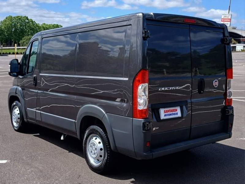 FIAT - DUCATO - 2018/2018 - Cinza - R$ 142.900,00