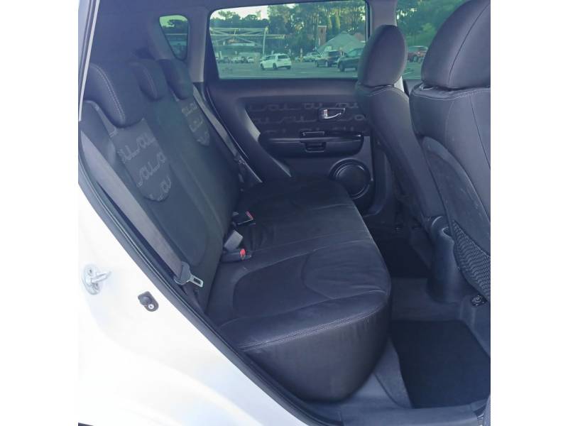 KIA MOTORS - SOUL - 2011/2012 - Branca - R$ 43.900,00